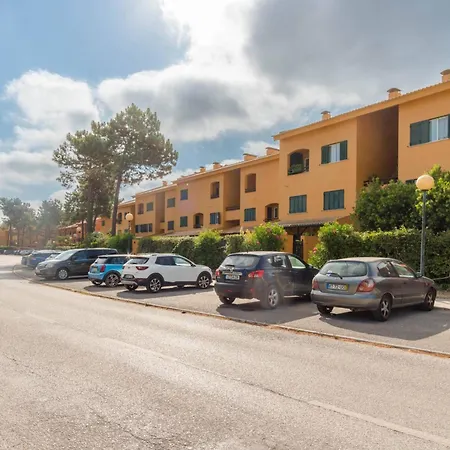 Appartement Aroeira A2 Almada